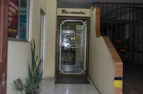 Hostal Real Colon Aguilar