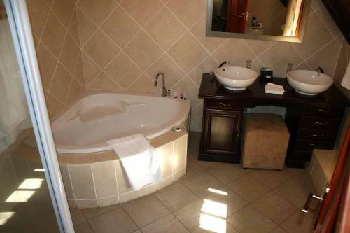 Hostal Monchique Boutique Guest House