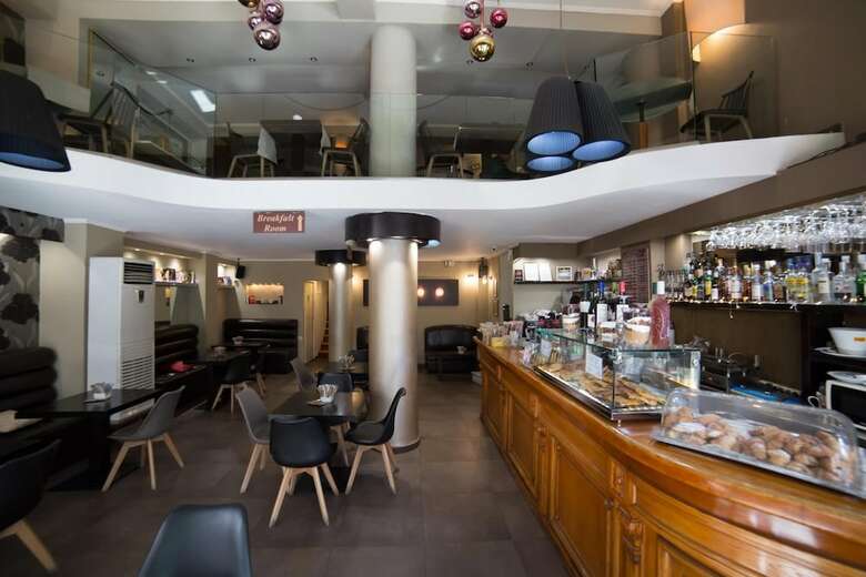Hotel Minoa