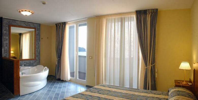 Hotel Baia