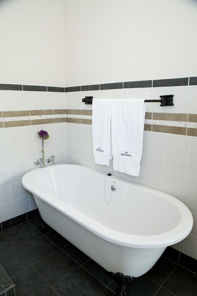 Hostal Ons Dorpshuis Guesthouse