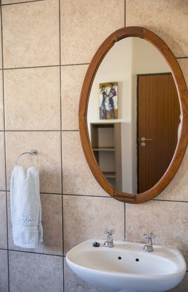 Hostal Ons Dorpshuis Guesthouse