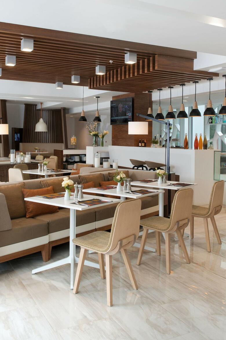 Hotel Courtyard By Marriott Lima Miraflores