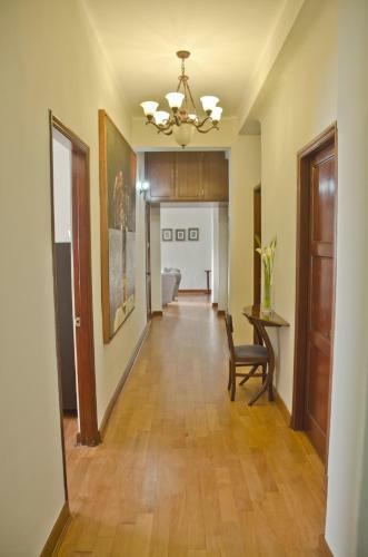 Hostal Larq�a Park Rooms