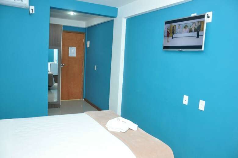 Bonjour Hotel