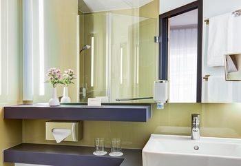 Intercityhotel Hamburg-altona