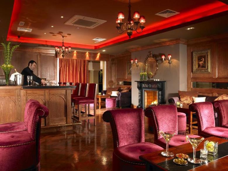 Scotts Hotel