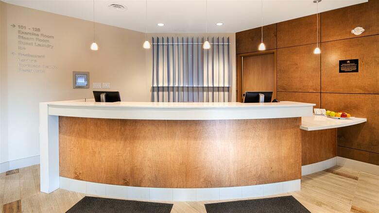 Hotel Best Western Plus Sawridge Suites