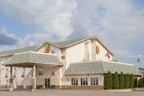 Hotel Super 8 Fort Frances
