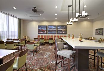 Hotel Homewood Suites By Hilton Halifax-downtown