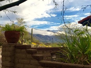 Hotel Hacienda Del Sol Ranch Resort