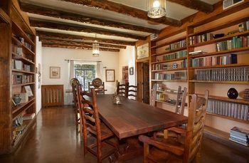 Hotel Hacienda Del Sol Ranch Resort