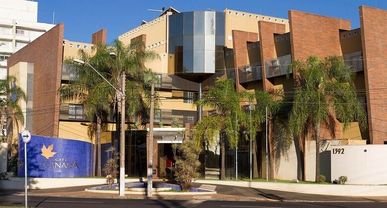 Hotel Canada