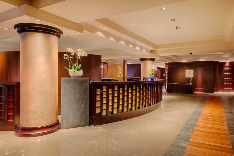Hotel NH Marina