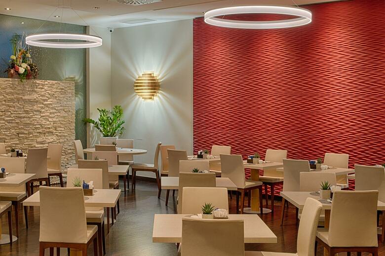 Hotel NH Milano Touring