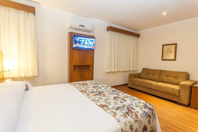 Hotel Sao Carlos Othon Suites