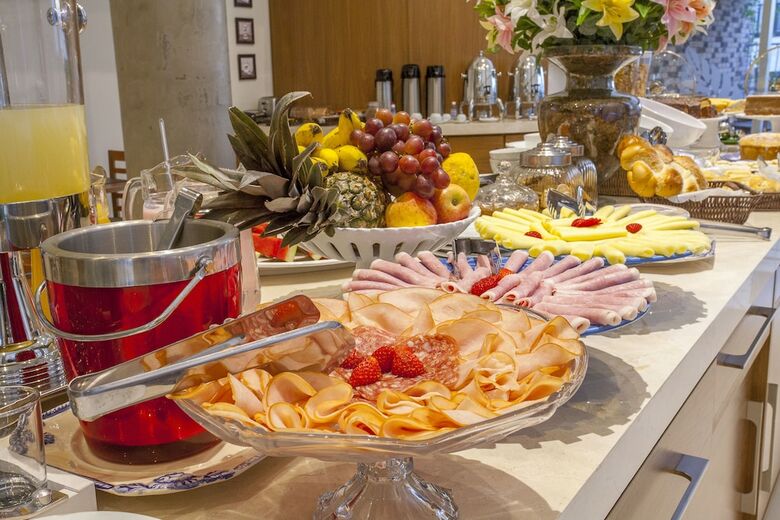 Hotel Sao Carlos Othon Suites