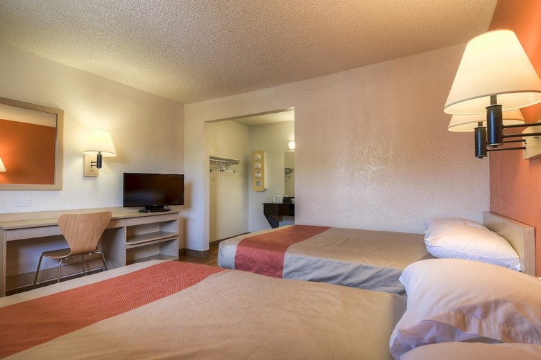 Motel 6 Los Angeles - Baldwin Park