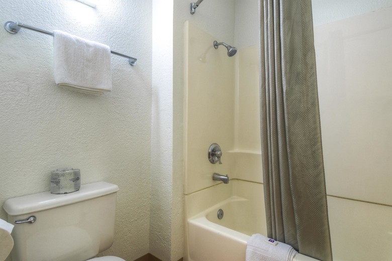 Motel 6 Los Angeles - Baldwin Park