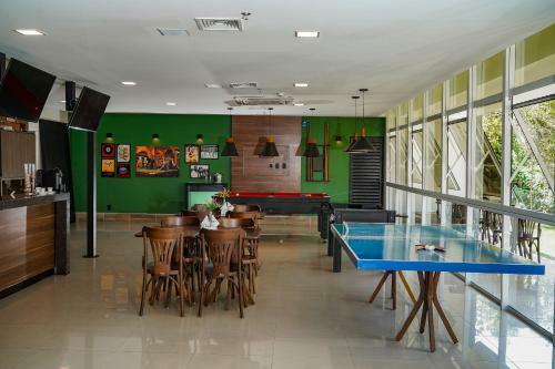 Bristol Easy Hotel - Reta Da Penha