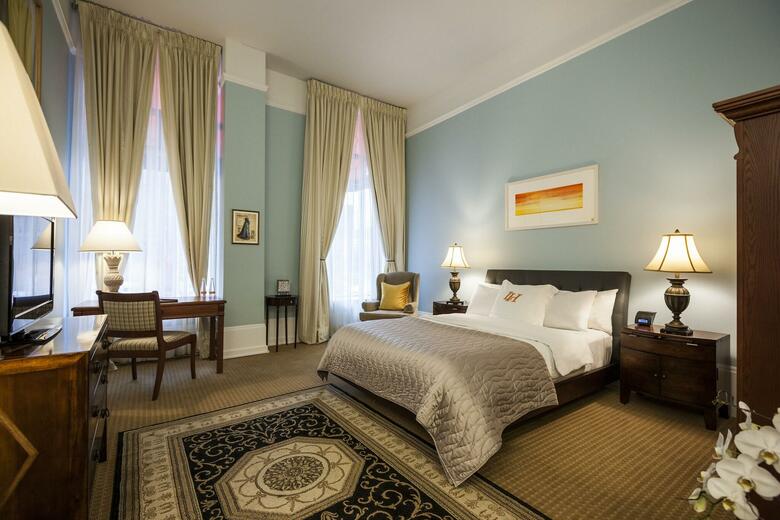 Lhotel