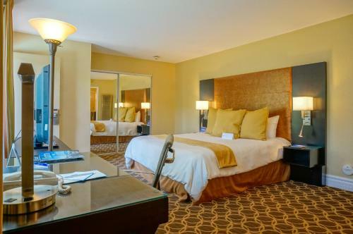 Marin Suites Hotel