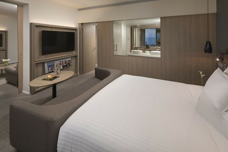 Hotel Meli� Barcelona Sky