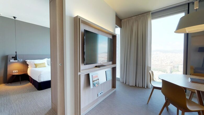 Hotel Meli� Barcelona Sky