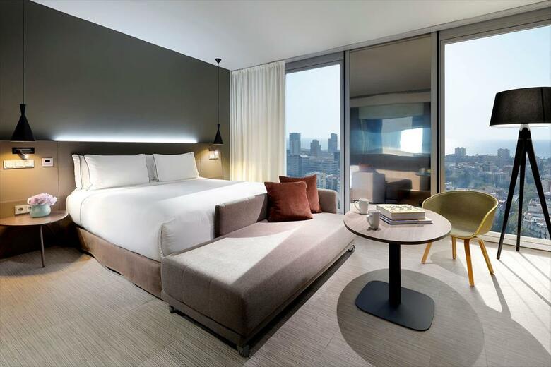 Hotel Meli� Barcelona Sky