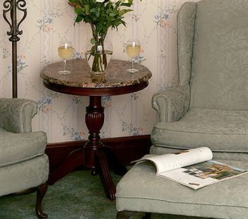 Posada Victorian Inn