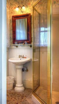 Bed & Breakfast Gingerbread Mansion Inn