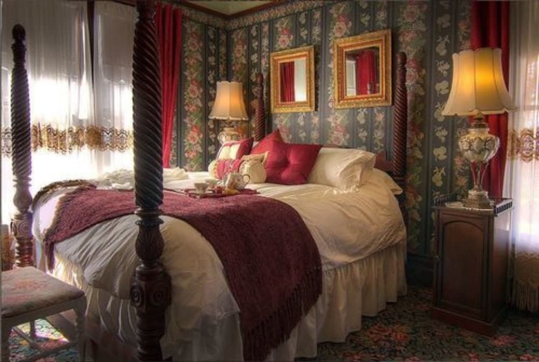 Bed & Breakfast Gingerbread Mansion Inn