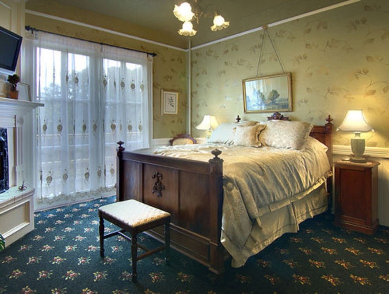 Bed & Breakfast Gingerbread Mansion Inn