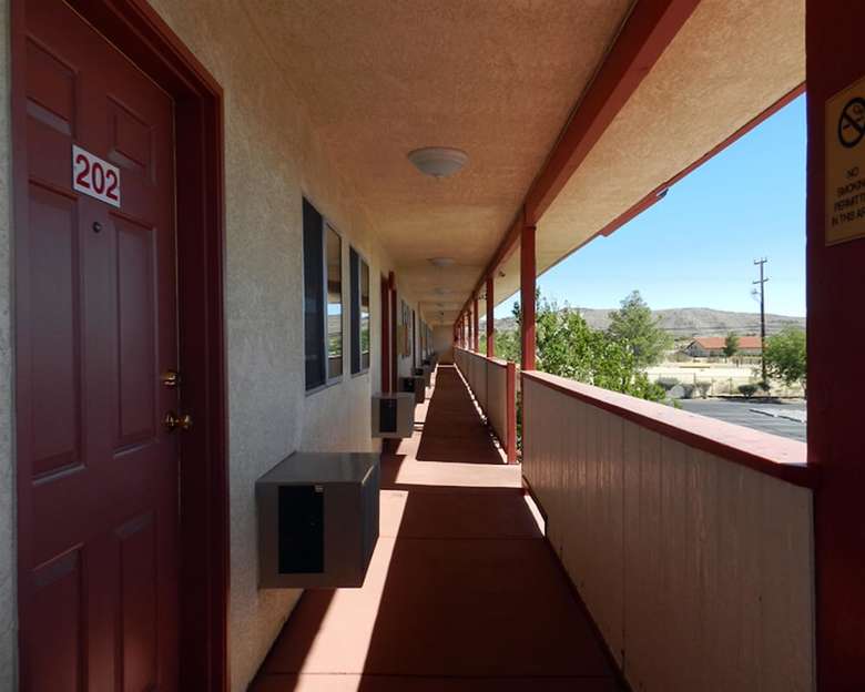 High Desert Motel Joshua Tree National Park
