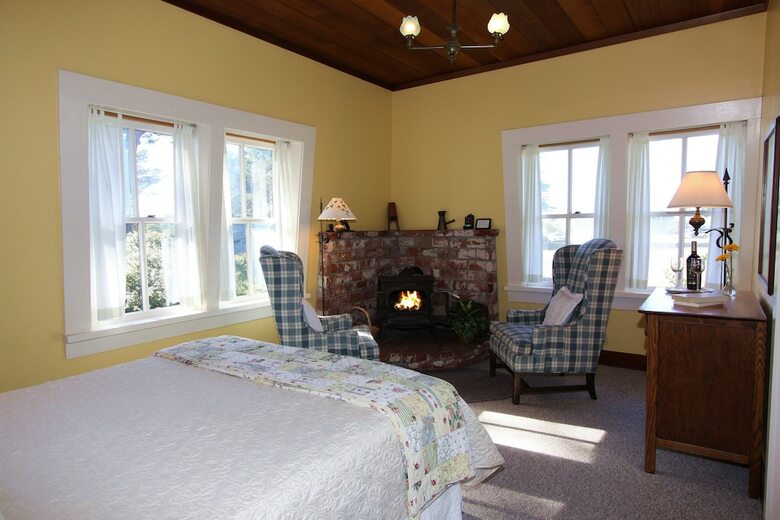 Bed & Breakfast Joshua Grindle Inn