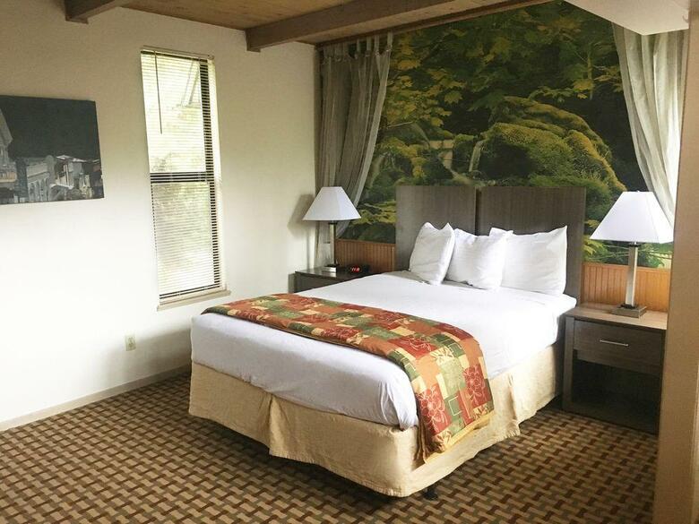 Hotel Northern Queen Inn