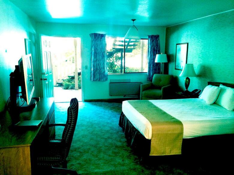 Hotel Northern Queen Inn