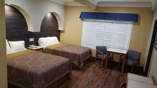 Motel Reedley Inn