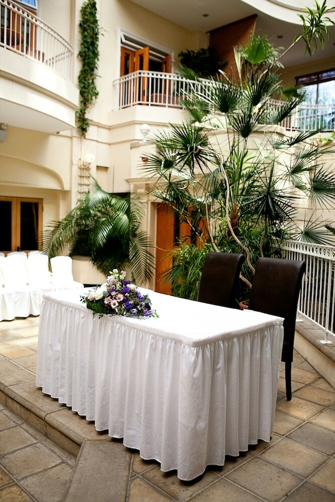 Hotel Sefton