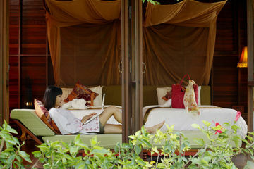 Hotel Zeavola