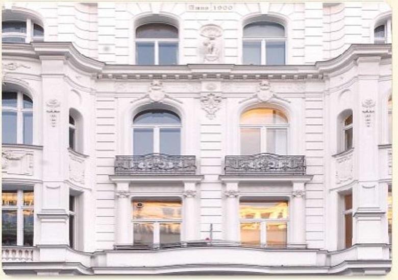 Hotel - Pension Savoy