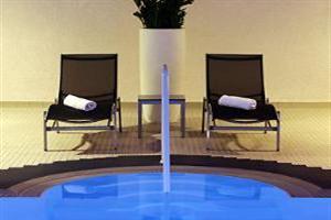 Hotel Novotel Niederad