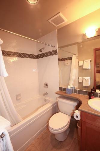 Whistler Alpine Chalet Retreat & Wellness