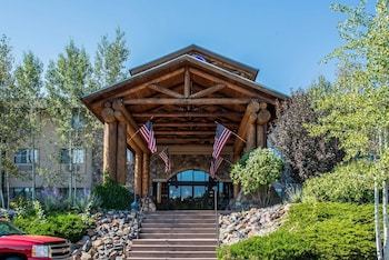 Hotel Comfort Suites Golden West On Evergreen Parkway