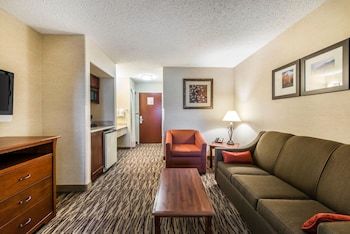 Hotel Comfort Suites Golden West On Evergreen Parkway