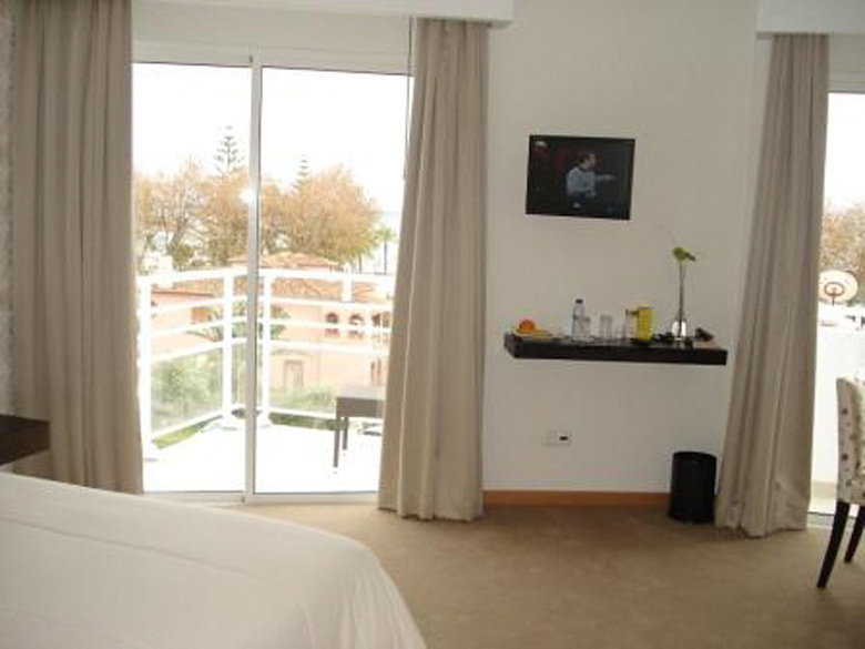 Hotel White Waters