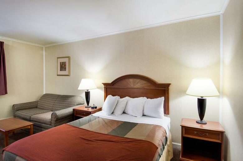 Hotel Econo Lodge Inn & Suites