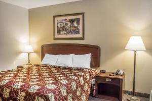 Hotel Rodeway Inn Cedar Point South