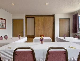 Hotel Super 8 Motel - Howe