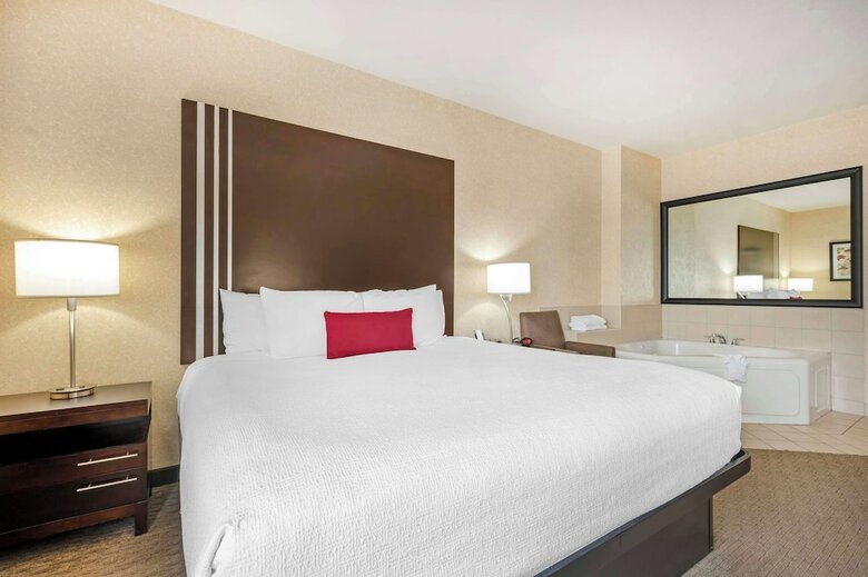 Hotel Best Western Plus Howe Inn